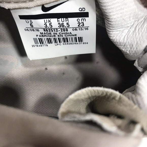Nike Womens 6 LUPINEK FLYKNIT Boot Sneaker Light Bone Trainers 862512 200 - Picture 11 of 12